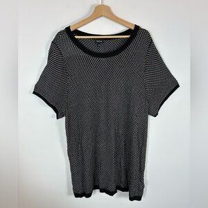 Torrid Womens Sweater Top 4 Black White Geo Honeycomb Pullover Short Sleeve Knit